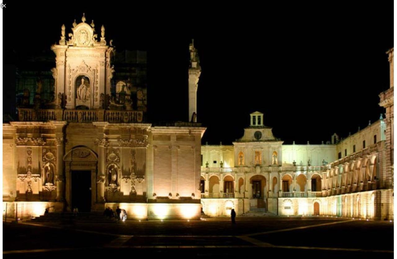 Bed and Breakfast Tuile 34 Lecce Exterior foto